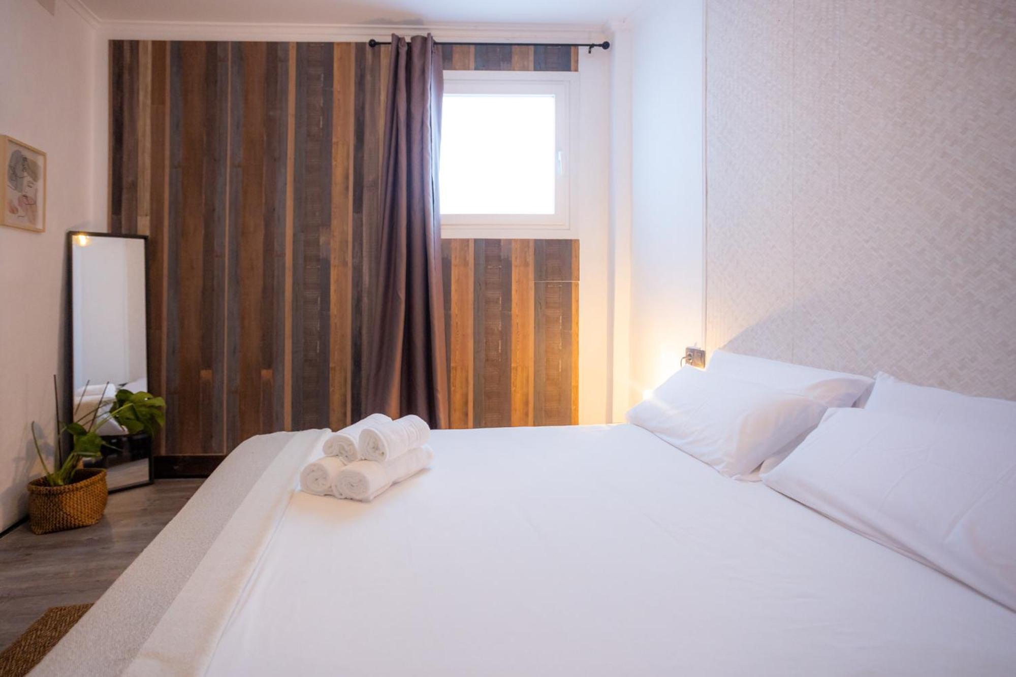 Naim Guest House Malaga Centro Esterno foto